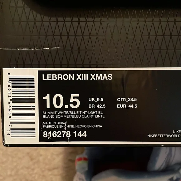 Nike Lebron XIII XMAS men’s size 10 1/2